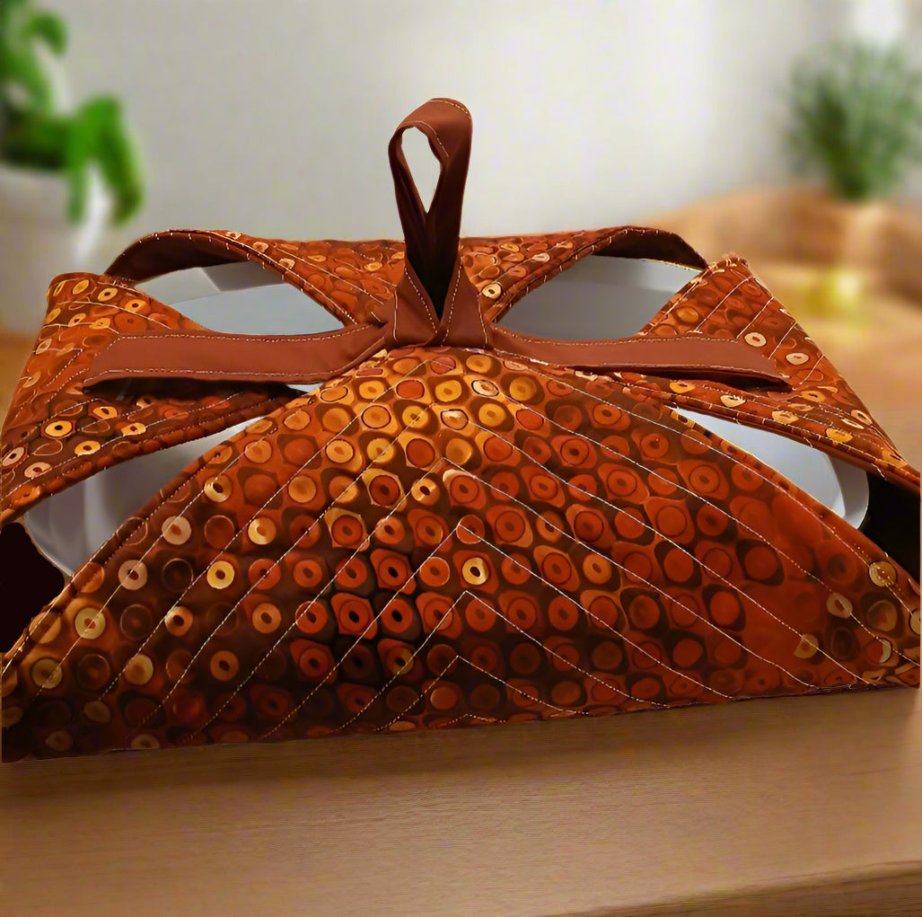 Brown Casserole Carrier