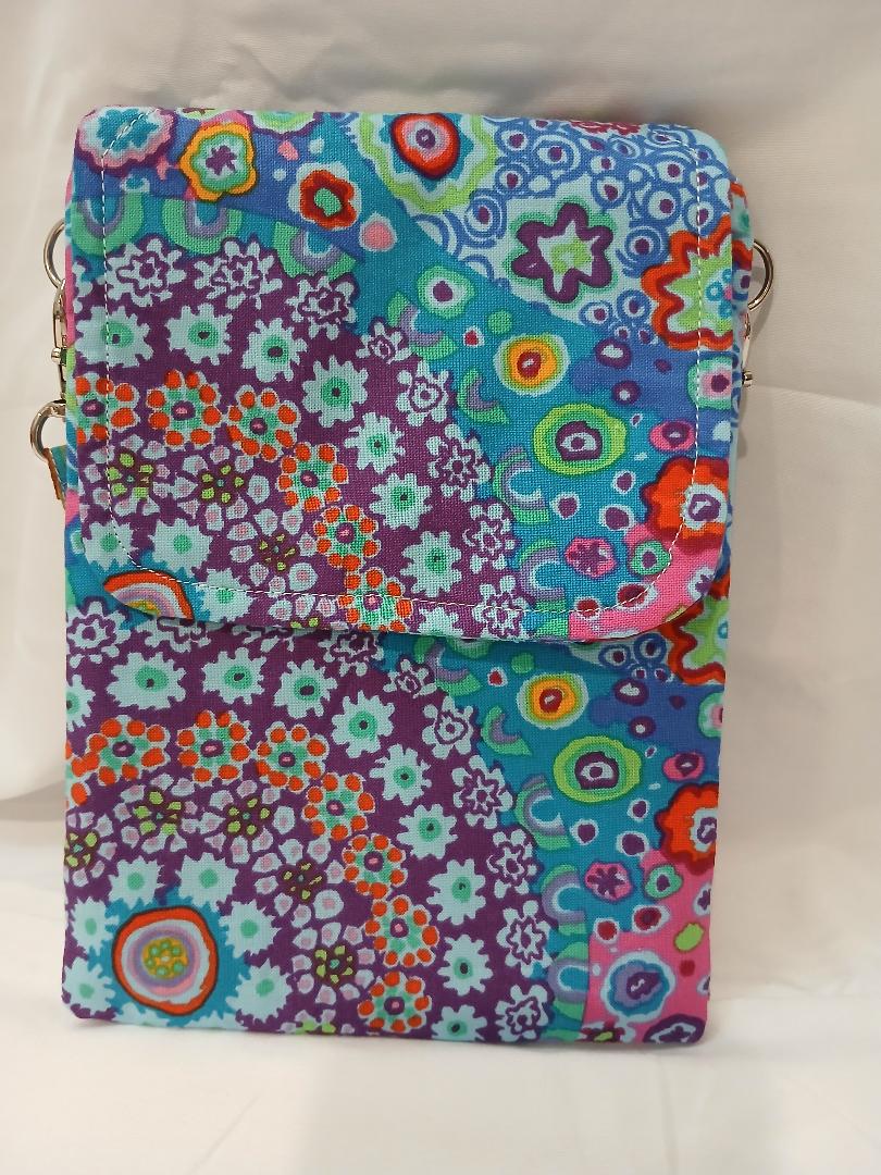 Multi-color crossbody wallet