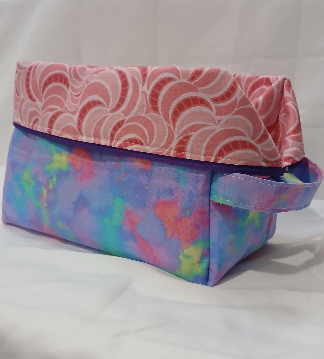 Toiletry bag, Paint splash
