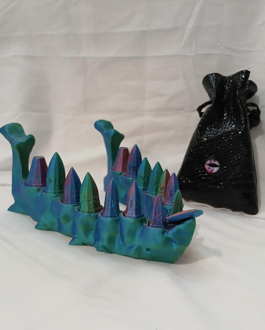 Dragon teeth dice set